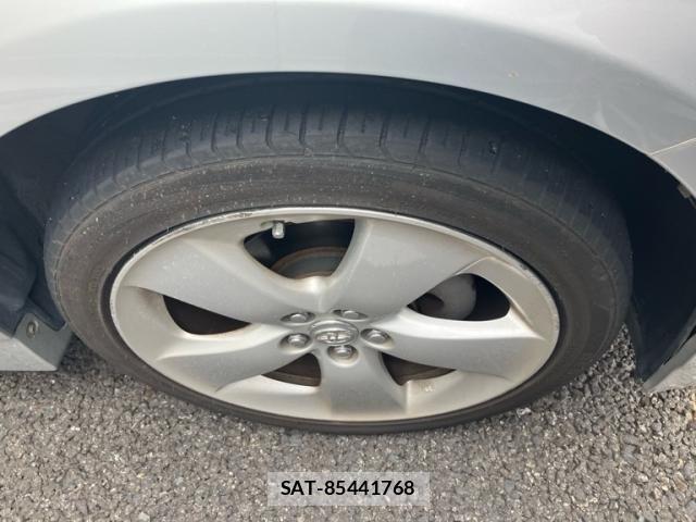 Toyota PRIUS 2012-03 8745357-7