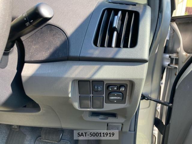 Toyota PRIUS 2009-09 8745330-12