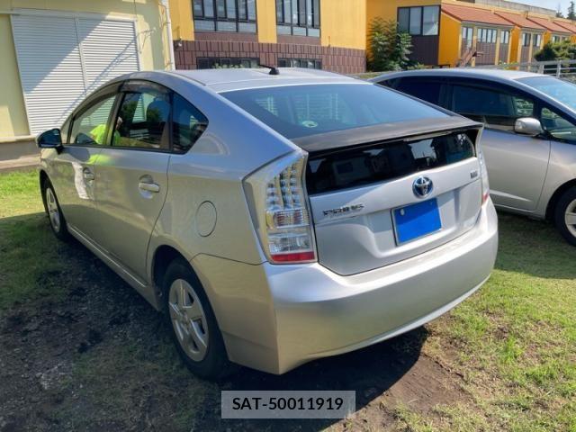 Toyota PRIUS 2009-09 8745330-2