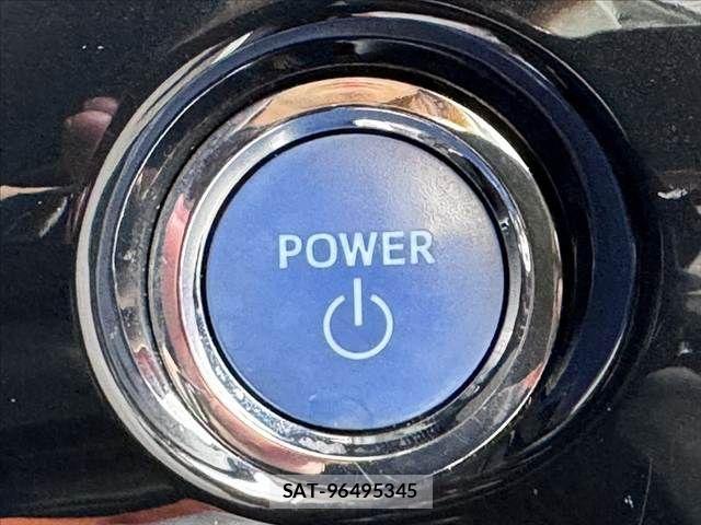 Toyota PRIUS 2016-08 8745264-26