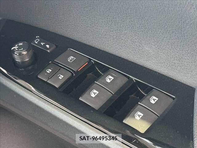 Toyota PRIUS 2016-08 8745264-29