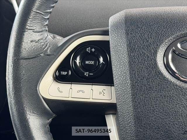 Toyota PRIUS 2016-08 8745264-4