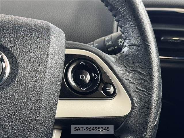 Toyota PRIUS 2016-08 8745264-5