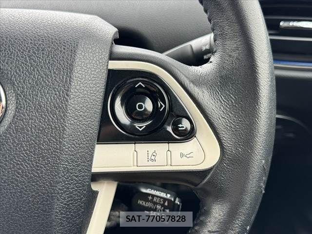Toyota PRIUS 2015-12 8745283-28