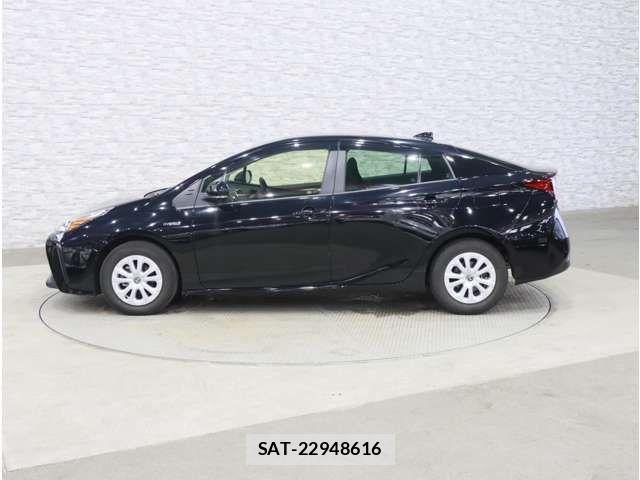 Toyota PRIUS 2020-04 8781658-12