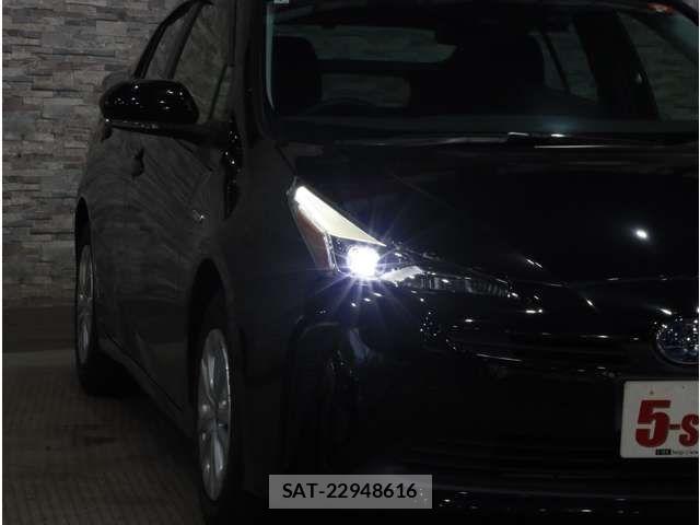 Toyota PRIUS 2020-04 8781658-15