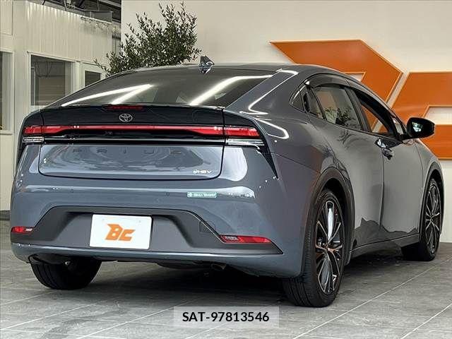 Toyota PRIUS 2025-01 8781648-14