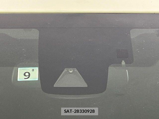 Toyota PRIUS 2017-05 8781664-4