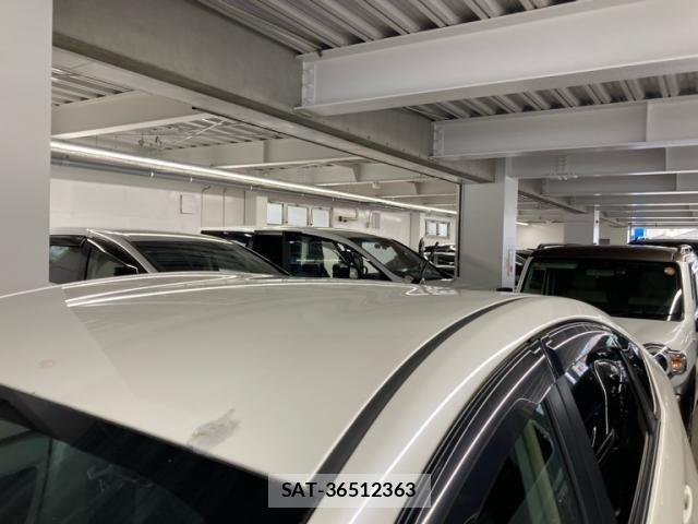 Toyota PRIUS 2010-11 8783076-8