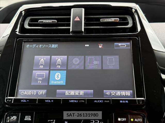Toyota PRIUS 2017-05 8781670-22