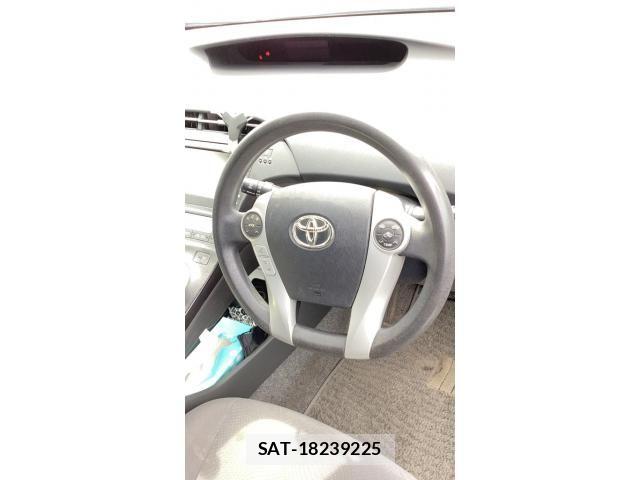 Toyota PRIUS 2009-11 8781700-6