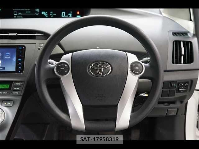 Toyota PRIUS 2009-12 8781675-9