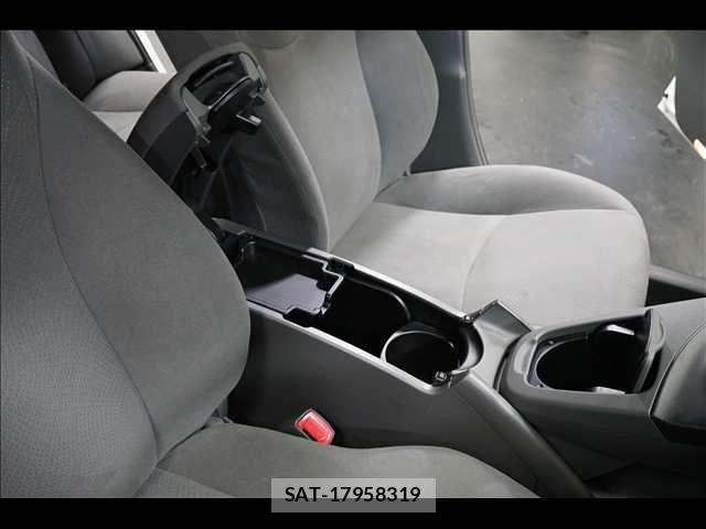 Toyota PRIUS 2009-12 8781675-7