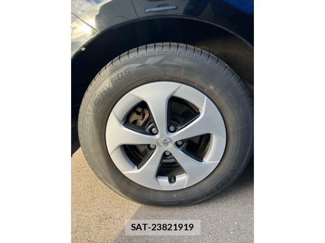 Toyota PRIUS 2015-09 8781682-4
