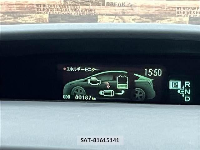 Toyota PRIUS 2014-12 8781681-15