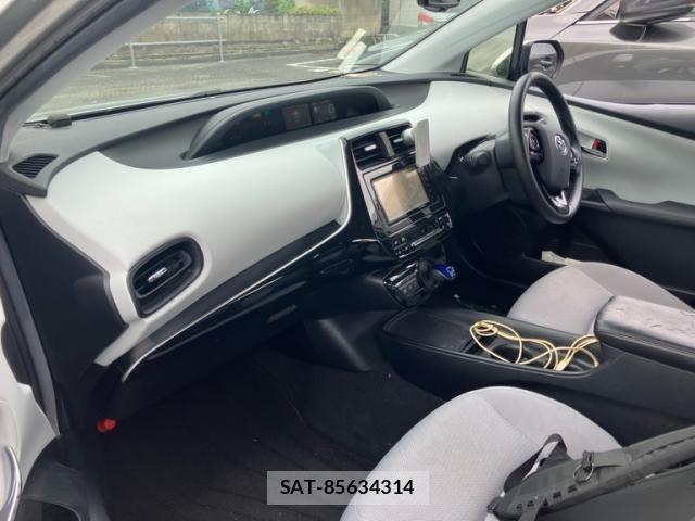 Toyota PRIUS 2020-08 8781666-10