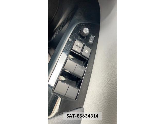 Toyota PRIUS 2020-08 8781666-14