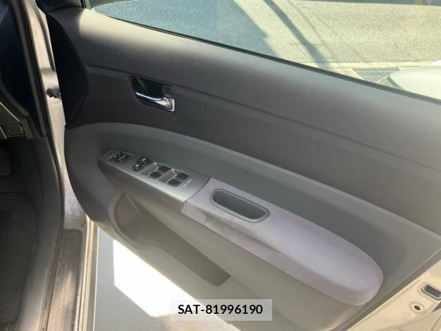 Toyota PRIUS 2004-03 8781693-11
