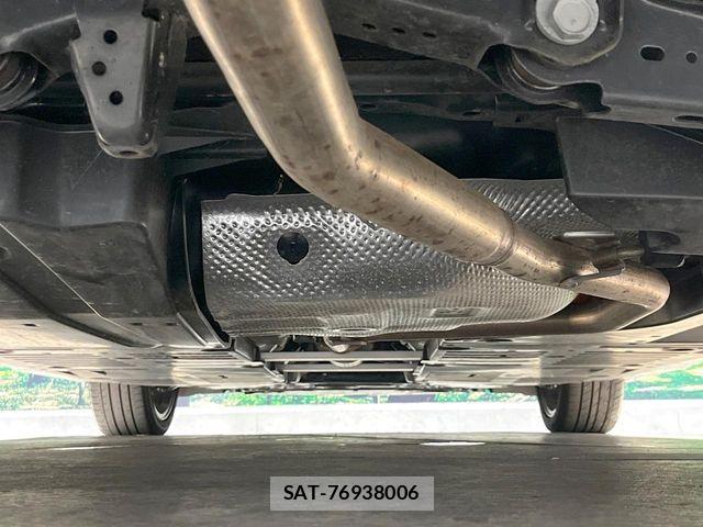 Toyota PRIUS 2023-08 8781649-19