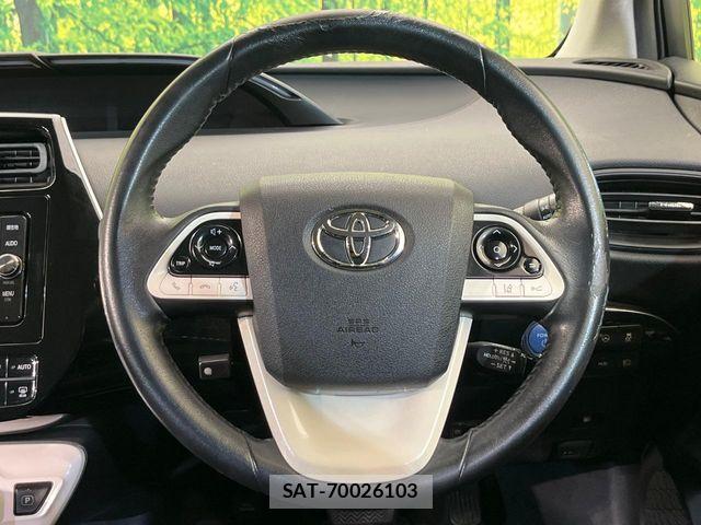 Toyota PRIUS 2017-03 8781662-10