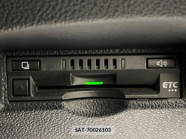 Toyota PRIUS 2017-03 8781662-4