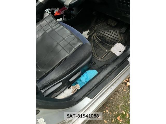 Toyota PRIUS 2012-01 8781701-10