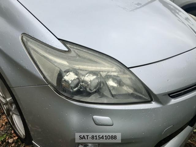 Toyota PRIUS 2012-01 8781701-2