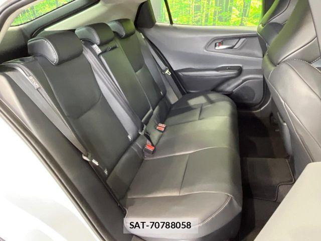 Toyota PRIUS 2025-12 8781641-8