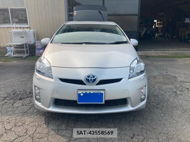 Toyota PRIUS 2009-09 8783075-0