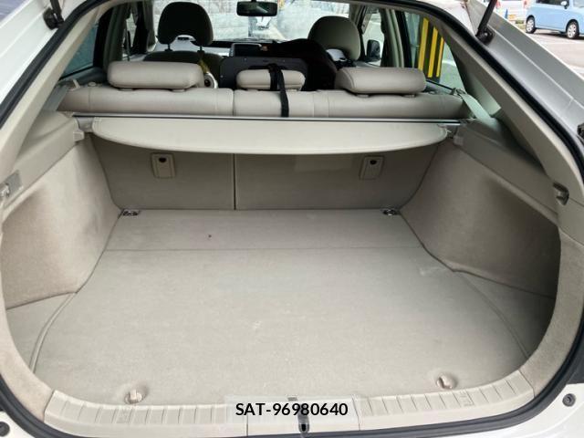 Toyota PRIUS 2008-06 8781690-12