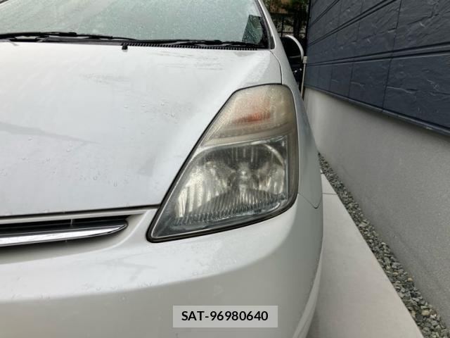 Toyota PRIUS 2008-06 8781690-4
