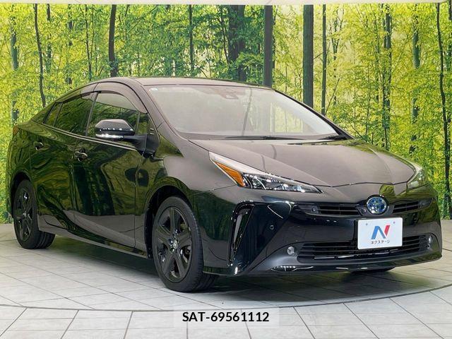 Toyota PRIUS 2021-10 8781650-15