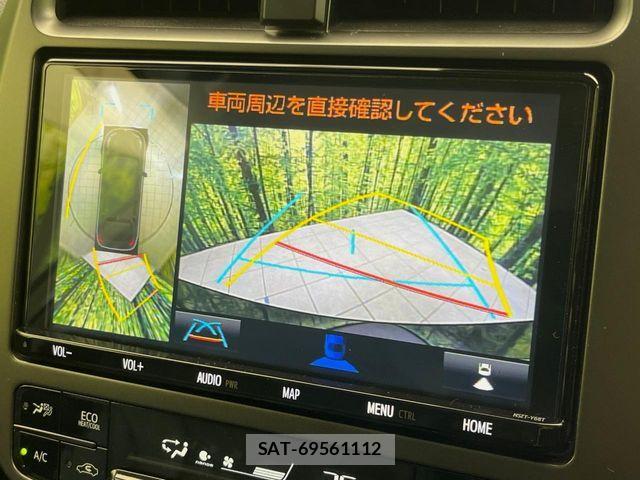 Toyota PRIUS 2021-10 8781650-4