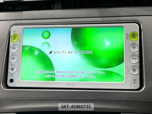 Toyota PRIUS 2012-03 8781676-2