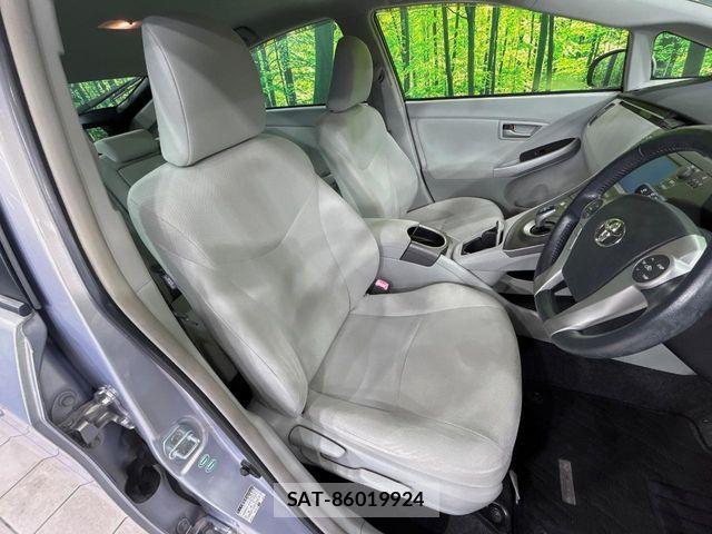 Toyota PRIUS 2012-07 8781674-7