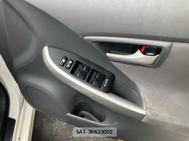 Toyota PRIUS 2009-08 8781703-10