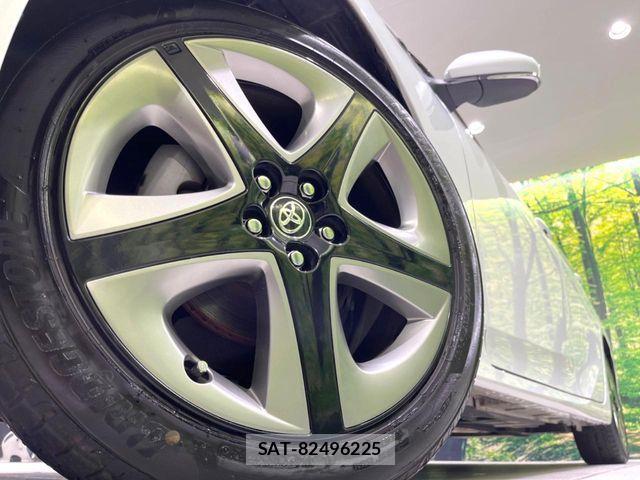Toyota PRIUS 2021-03 8781653-12