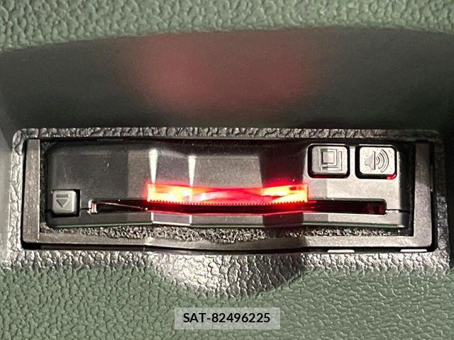 Toyota PRIUS 2021-03 8781653-4