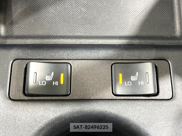 Toyota PRIUS 2021-03 8781653-5