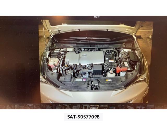 Toyota PRIUS 2018-05 8781668-16