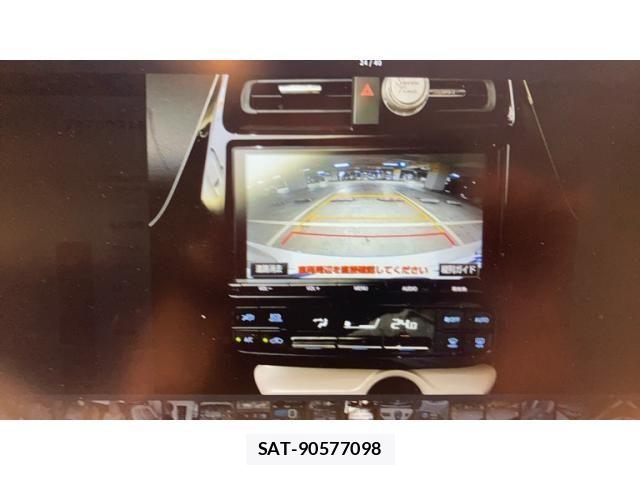 Toyota PRIUS 2018-05 8781668-19