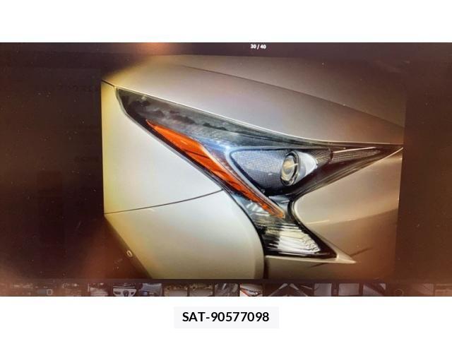 Toyota PRIUS 2018-05 8781668-24