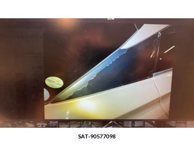 Toyota PRIUS 2018-05 8781668-25