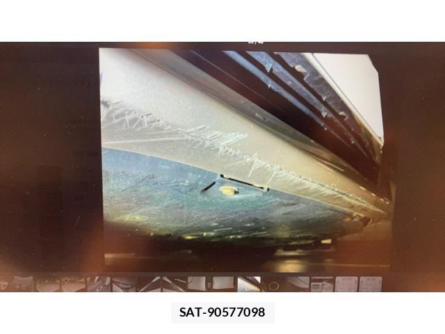 Toyota PRIUS 2018-05 8781668-29