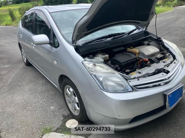 Toyota PRIUS 2009-09 8781680-0
