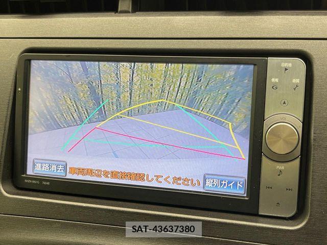 Toyota PRIUS 2011-11 8781678-3