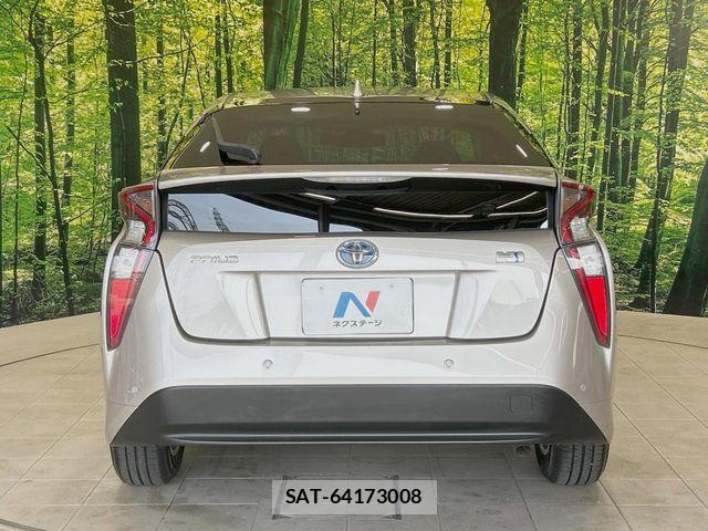 Toyota PRIUS 2016-12 8781660-14