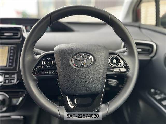 Toyota PRIUS 2019-12 8781659-20