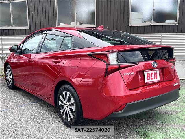 Toyota PRIUS 2019-12 8781659-6