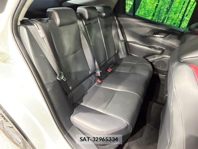 Toyota PRIUS 2024-02 8781646-8